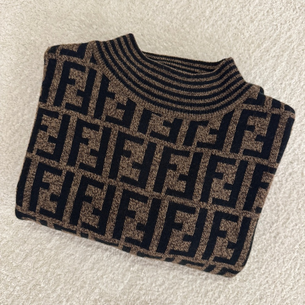 Authentic FENDI Zucca FF Logo Classic Mockneck Wool Sweater | Size L-XL - Picture 3 of 9